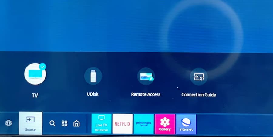 switch samsung tv source to usb
